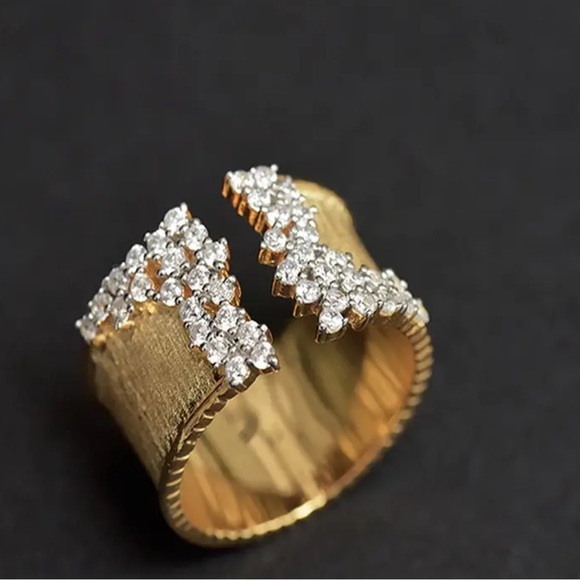 Golden Ring Female Zircon Cocktail Party Ring 18K Gold Plated for Women - Picture 5 of 7